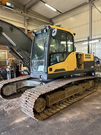 EC210C